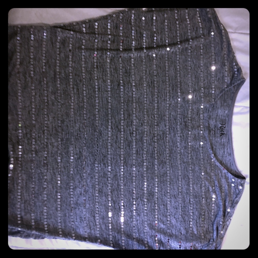 Grey Sequin 3/4 length sleeve shirt